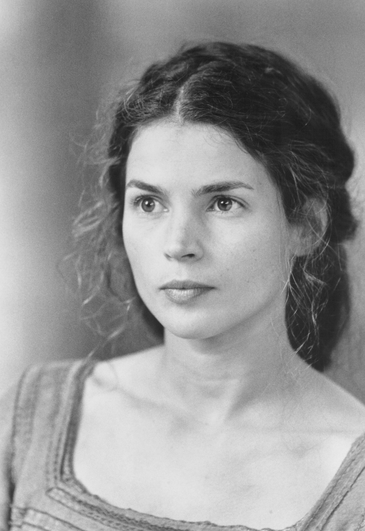 julia ormond first knight