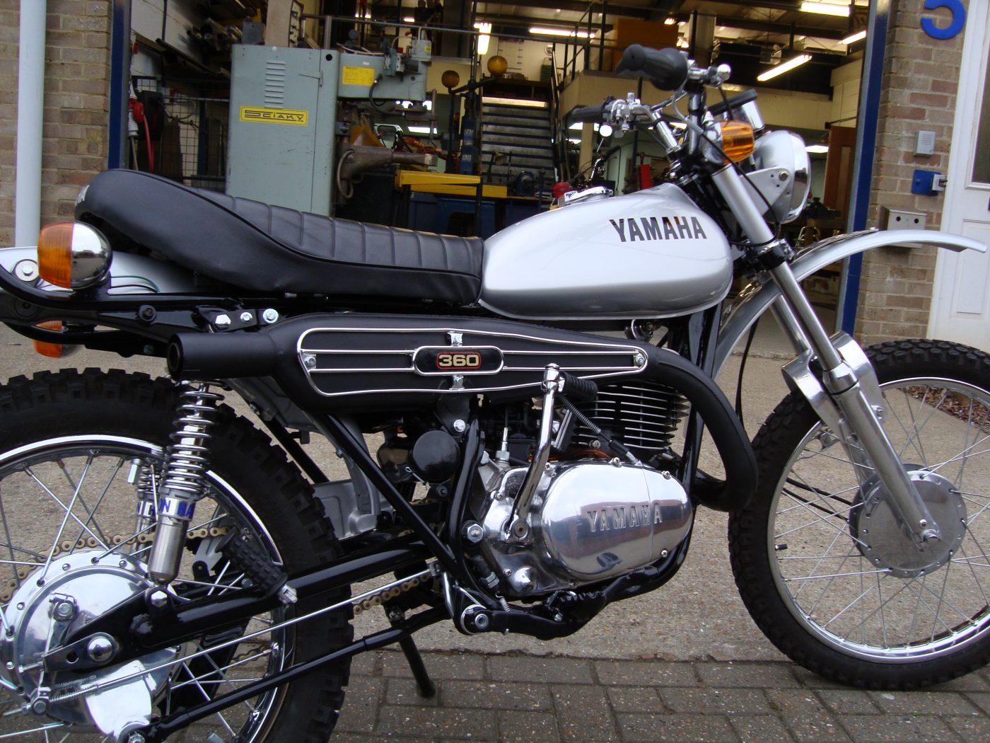 yamaha 360 rt2