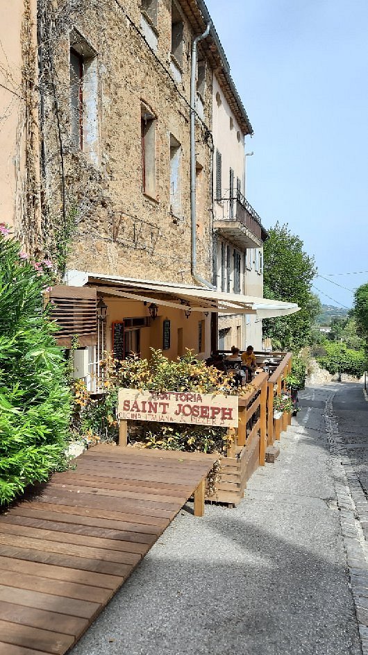 restaurant grimaud