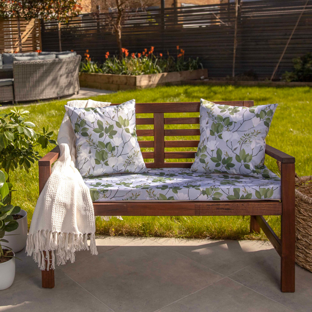 outdoor bench pillows