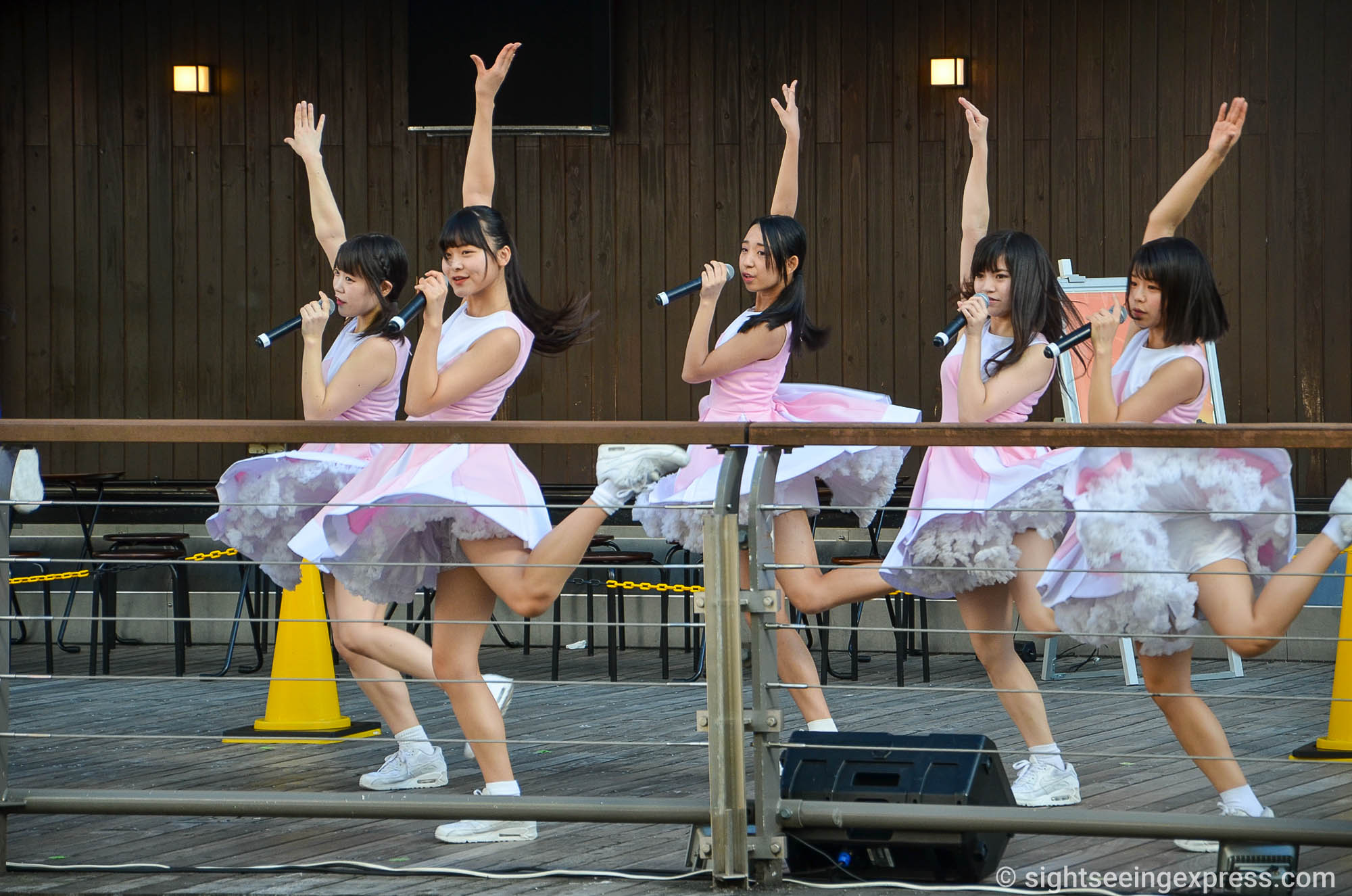 japanese idol dance moves