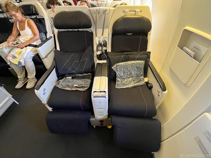 air france b777 premium economy