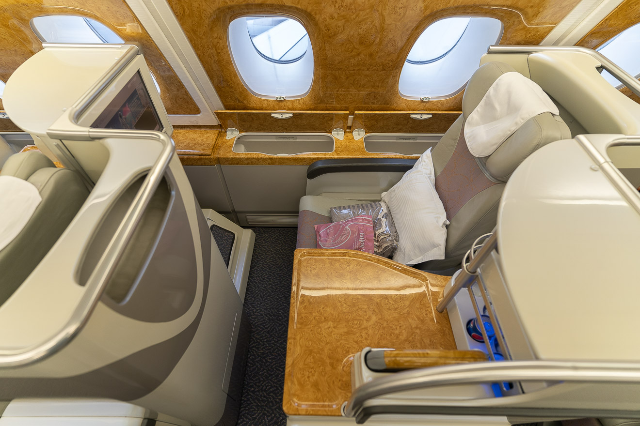 emirates business class offers