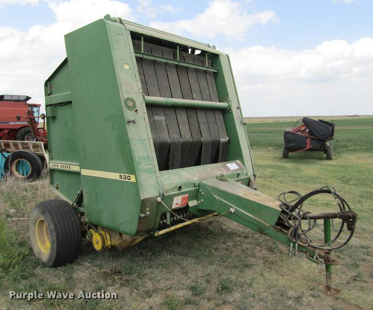 john deere 530 baler