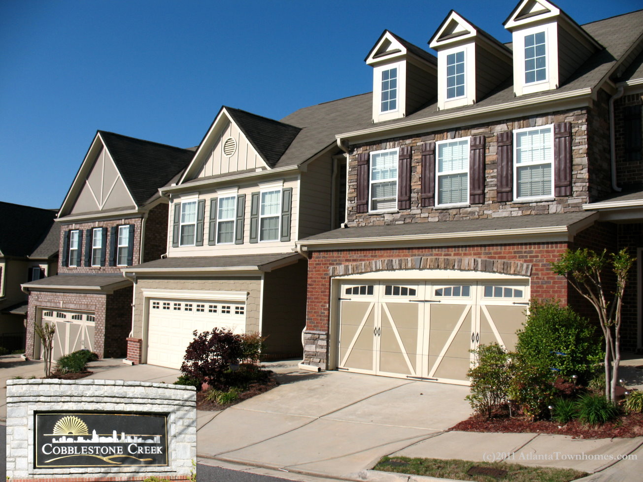 cobblestone creek townhomes