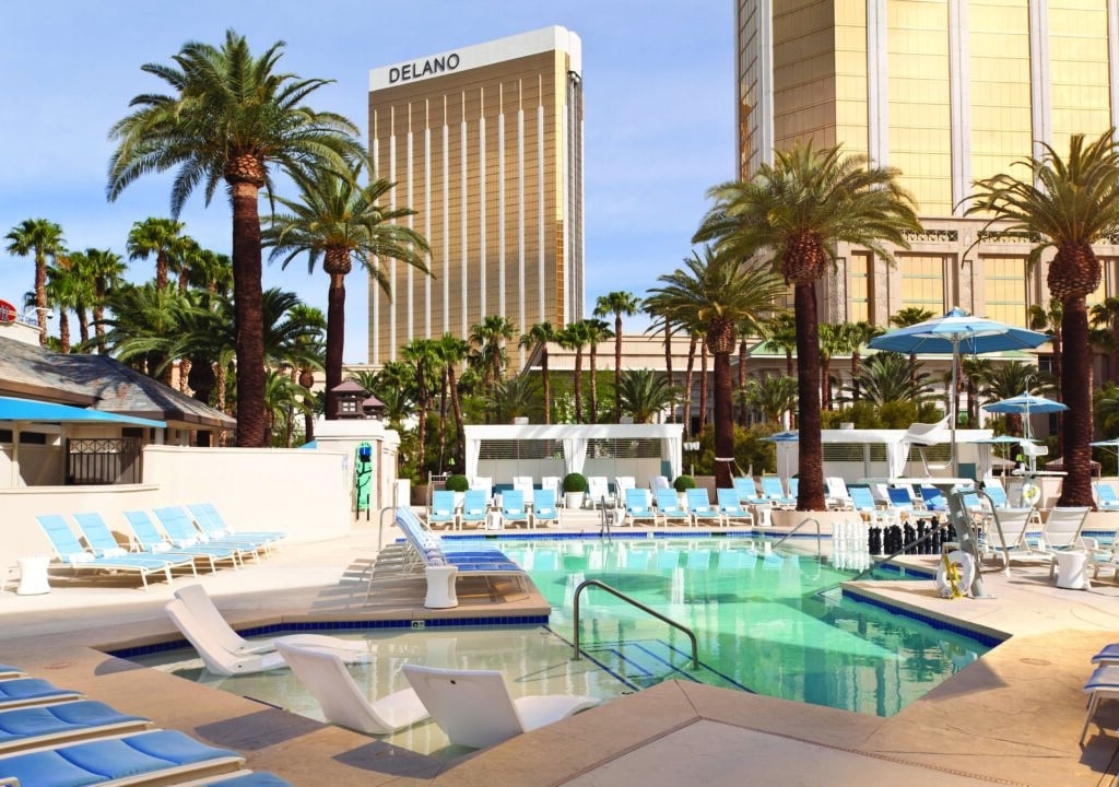 delano hotel vegas reviews