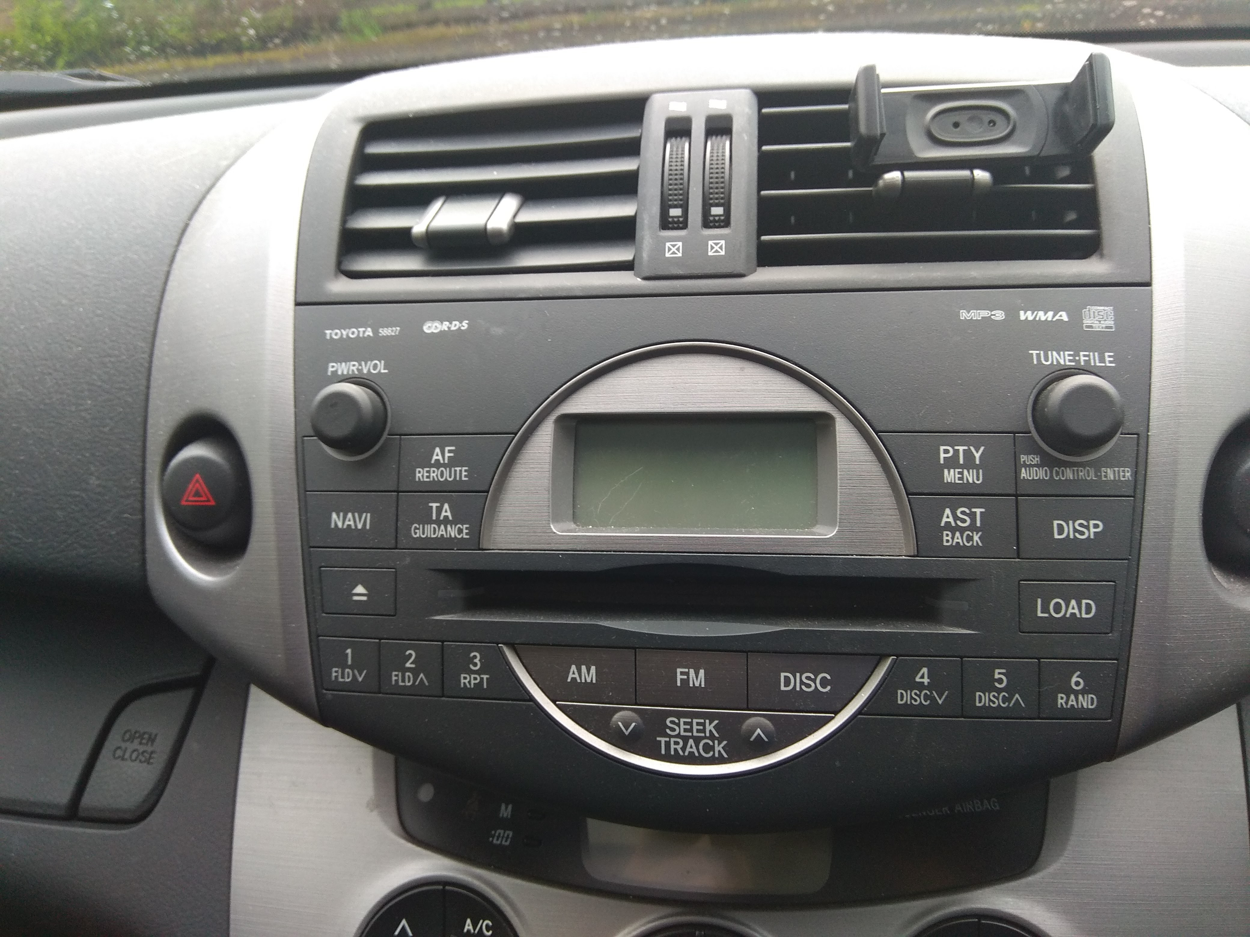 toyota rav4 2007 aux