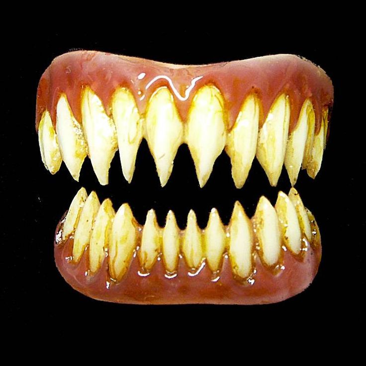 pennywise monster teeth