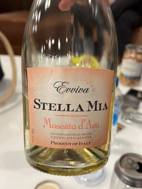 stella mia wine