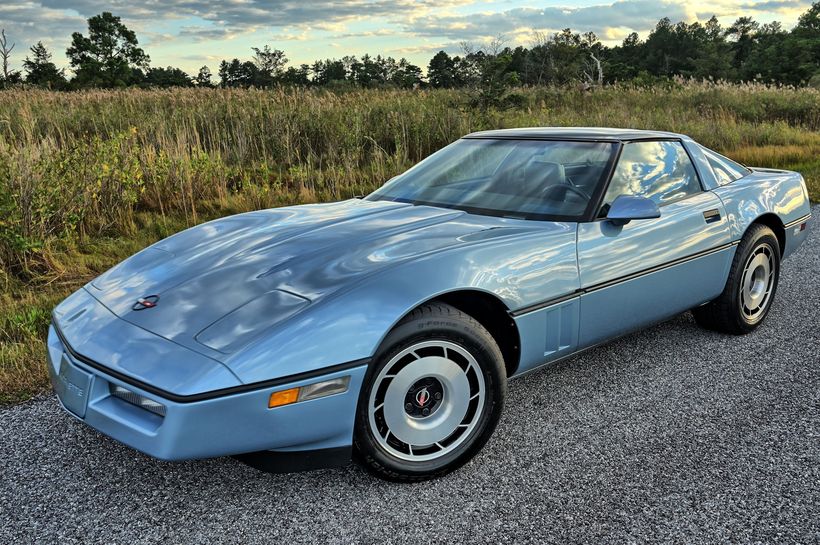 85 corvette stingray