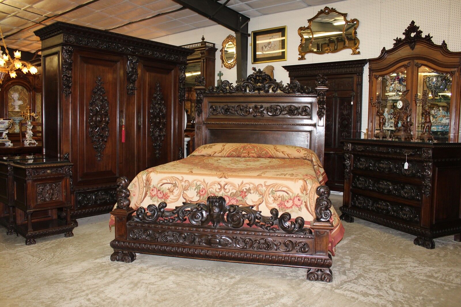 antique bedroom furniture