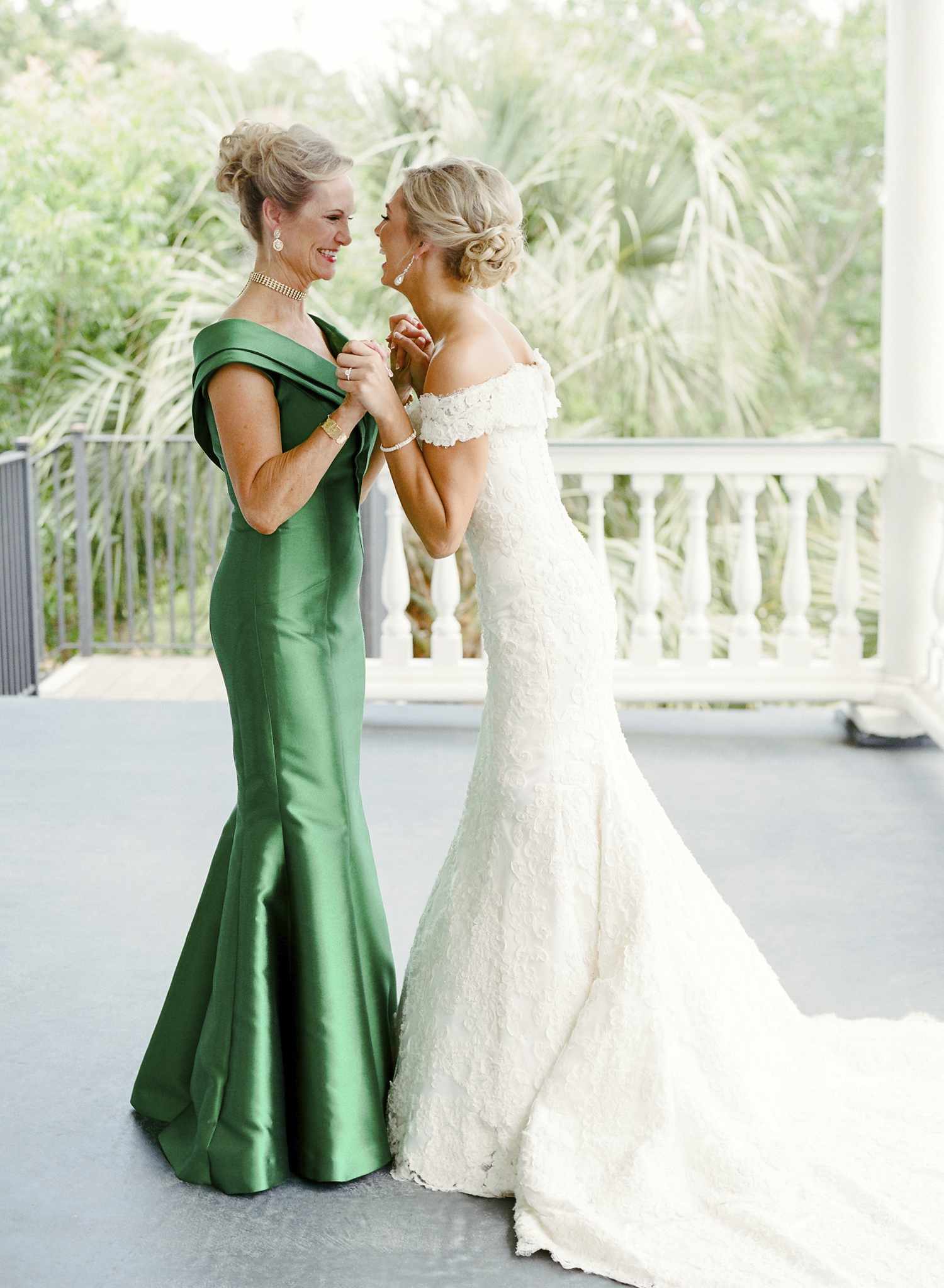 updos for mother of the bride