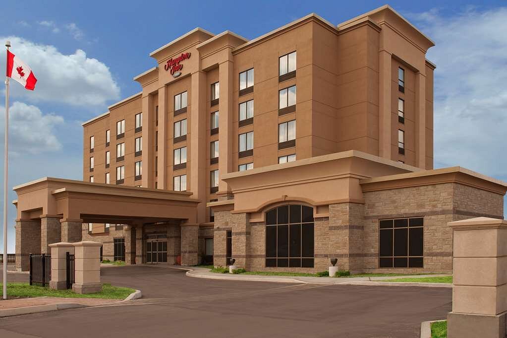 hotels in brampton ontario