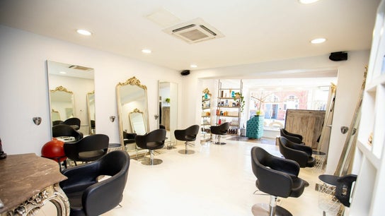 beauty salon cheadle hulme