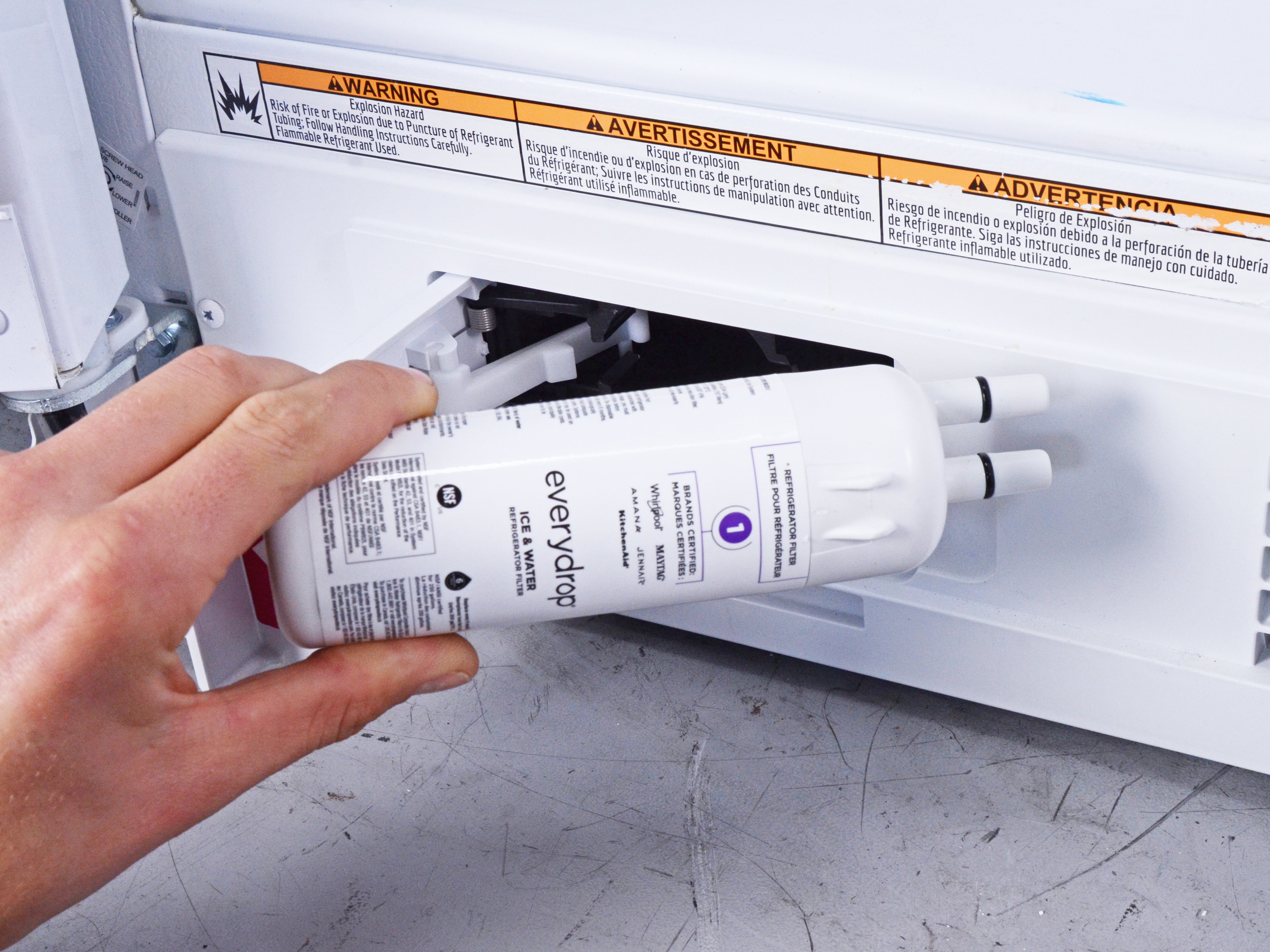 how to replace whirlpool refrigerator water filter