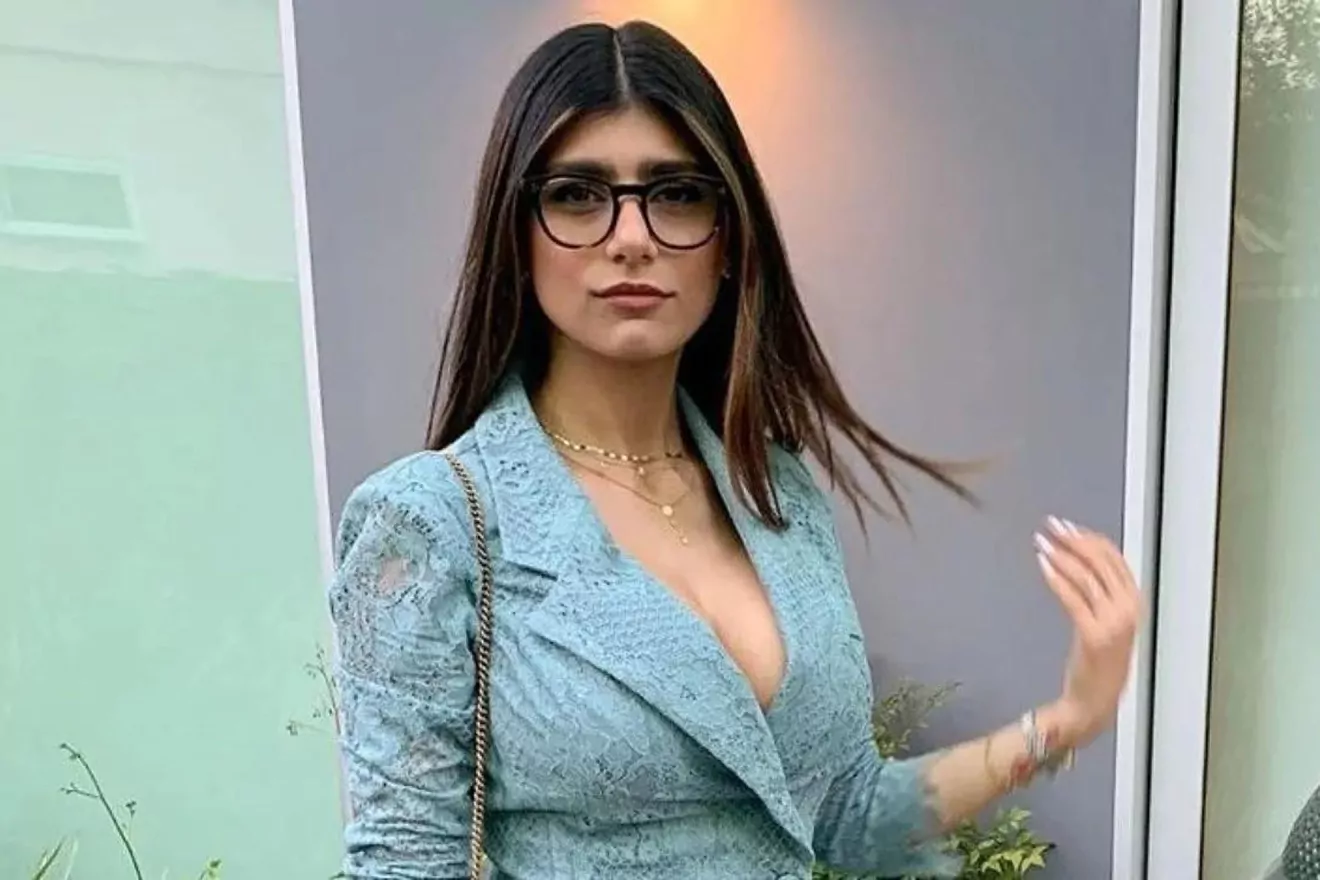 mia khalifa wiki