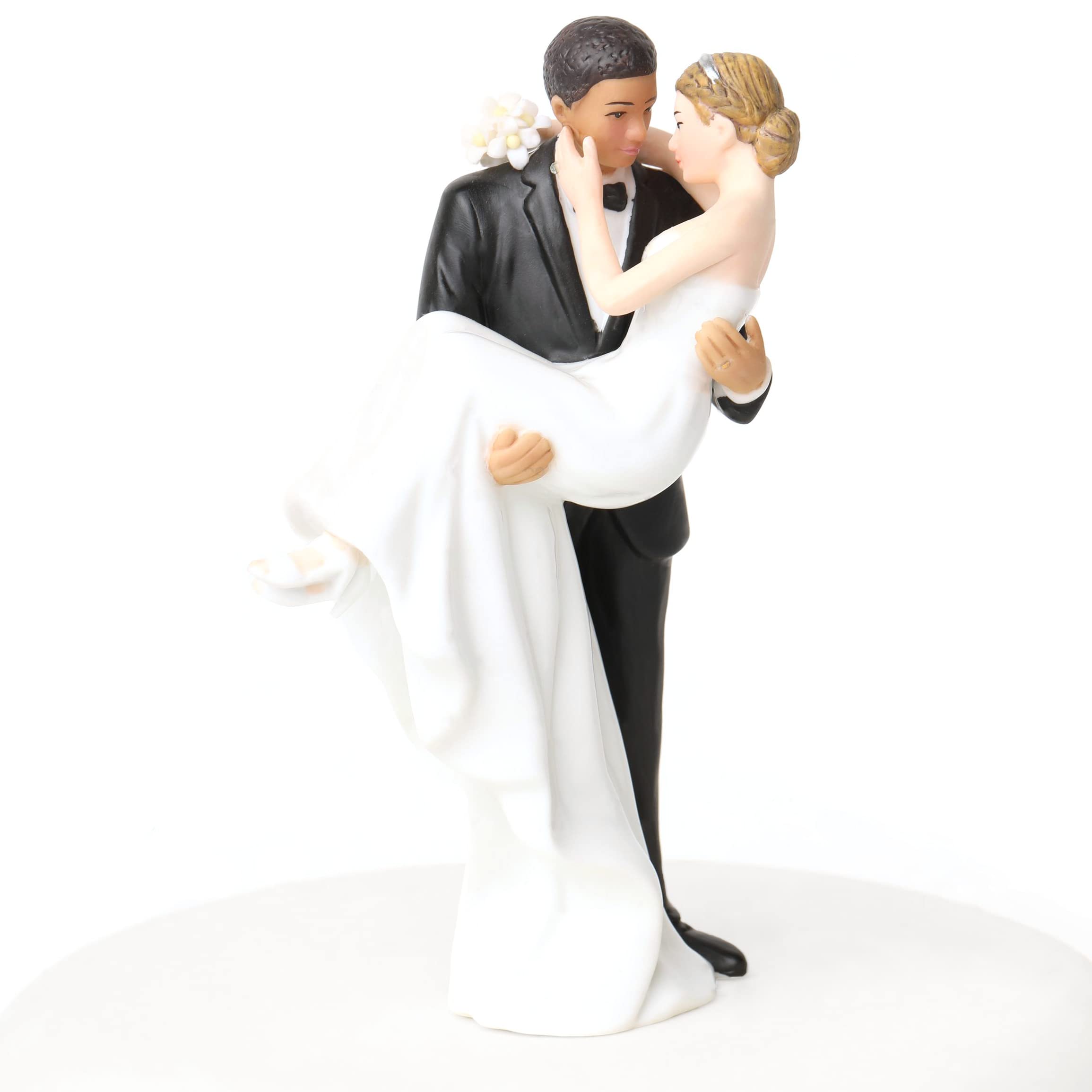 wedding cake toppers bride and groom