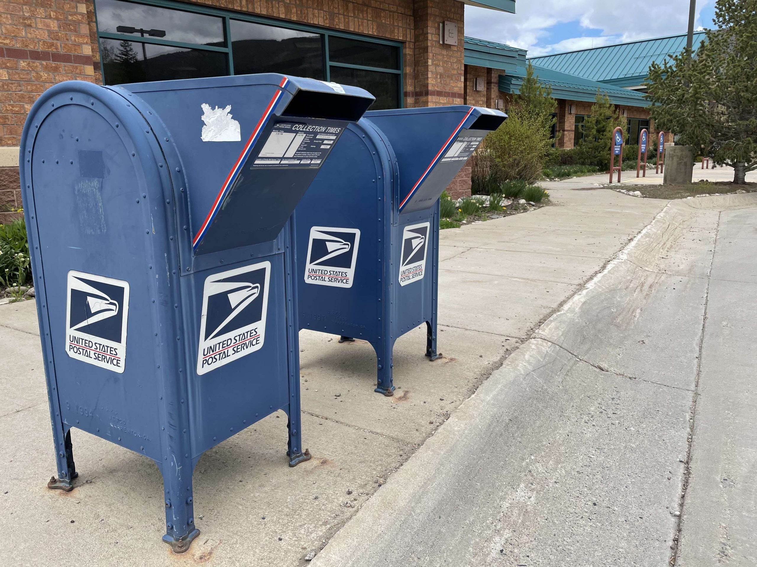 mailbox office near me