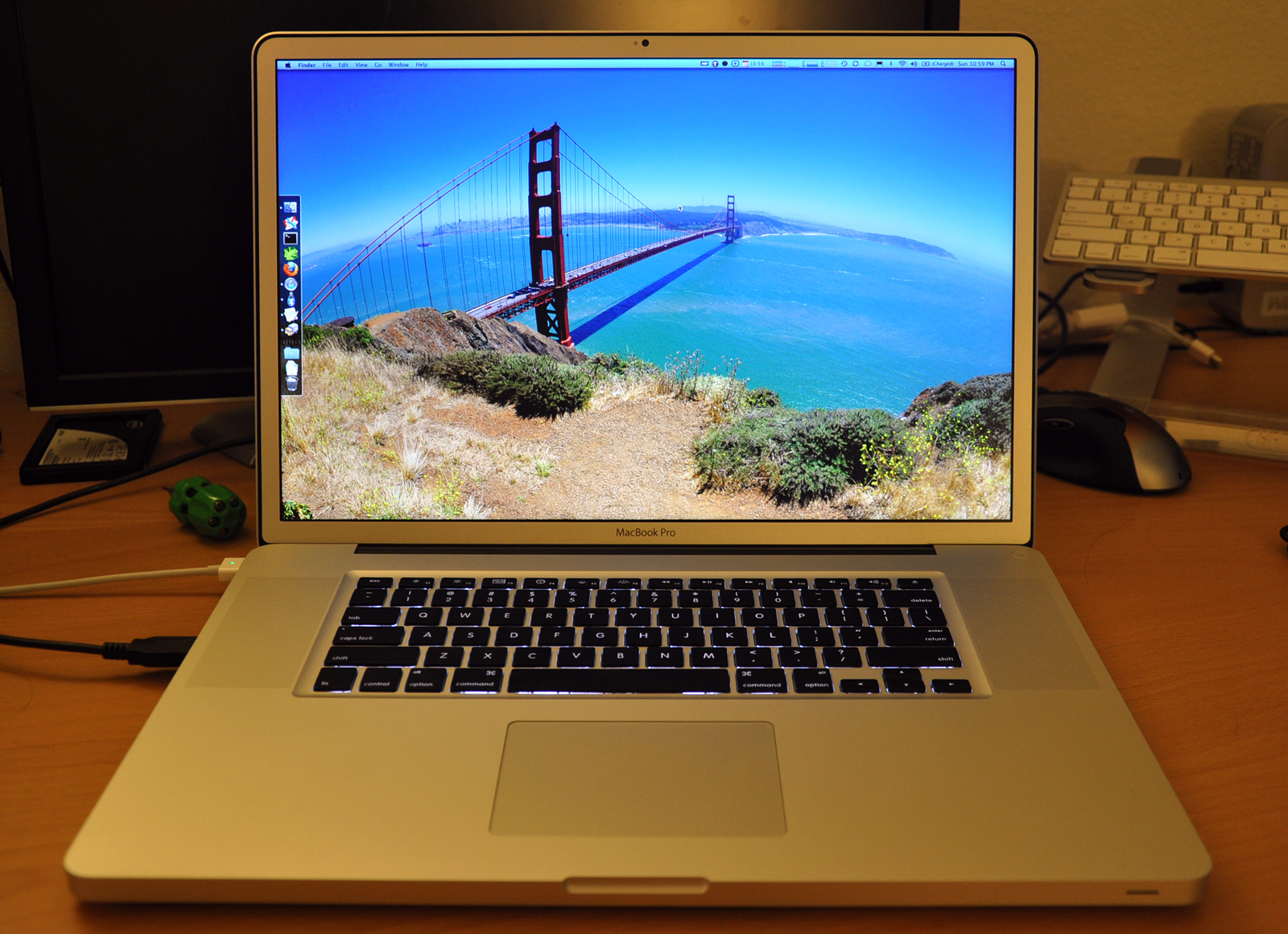 macbook pro unibody 2009