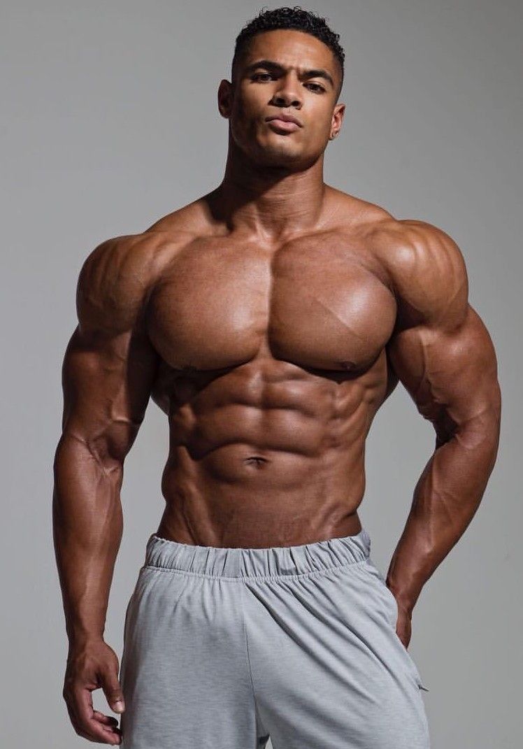 sexy men with muscles