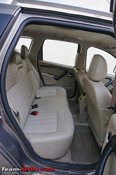 nissan terrano seating capacity