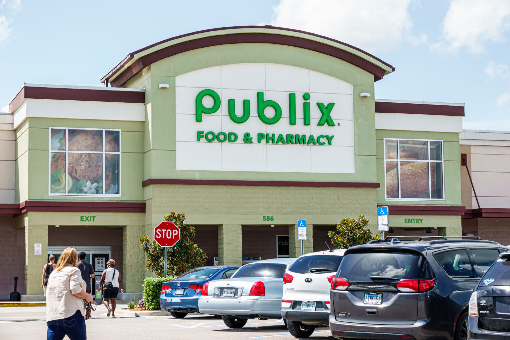 publix open christmas eve