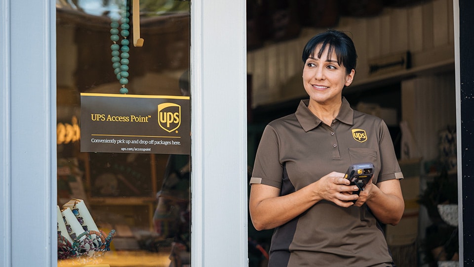 nearest ups store to me