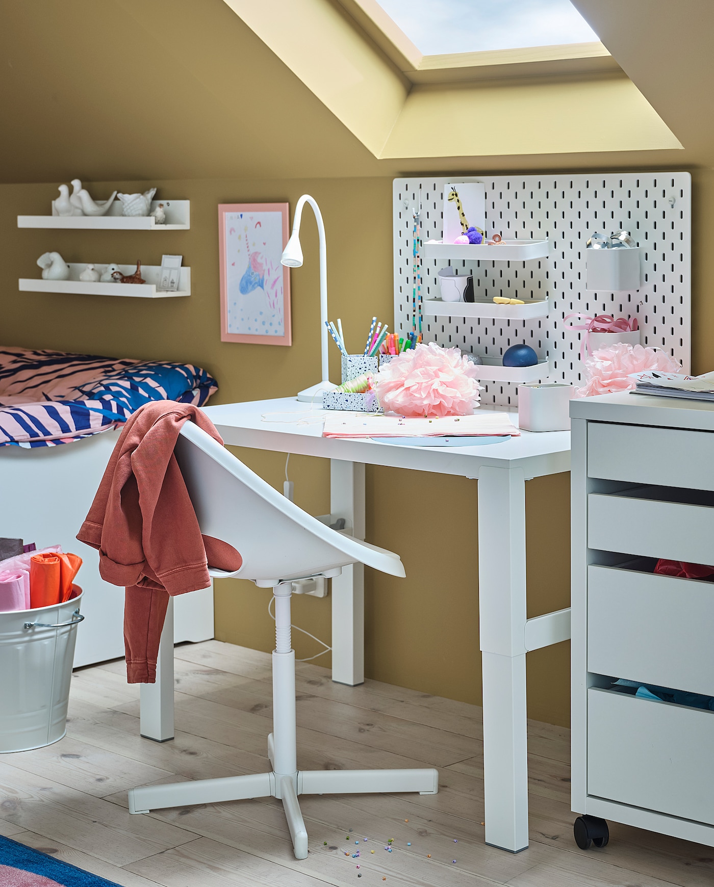 ikea childrens desk