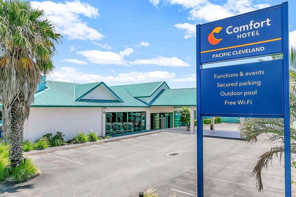 capalaba hotels