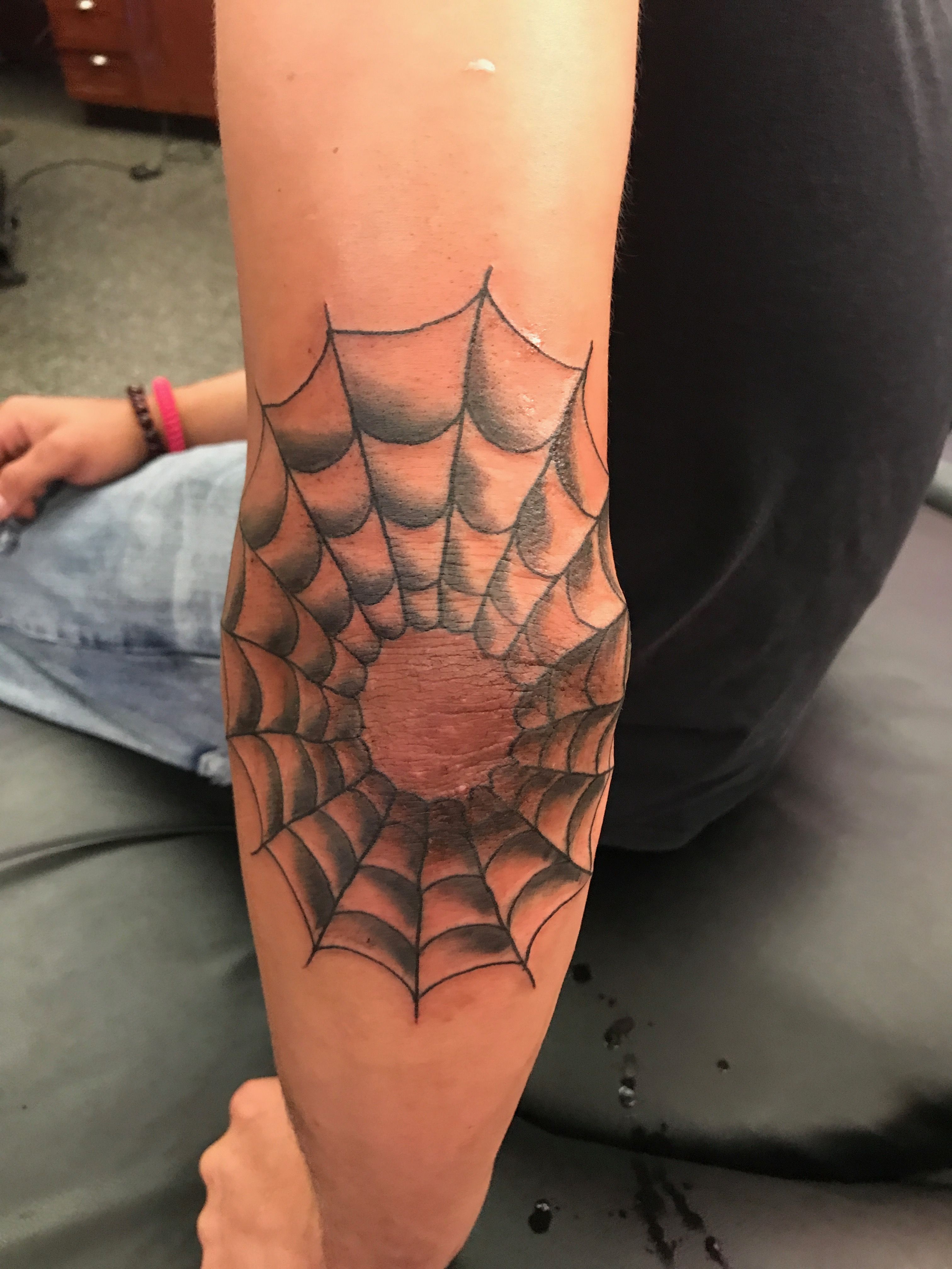 spider web on elbow