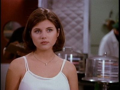 tiffani amber thiessen beverly hills 90210