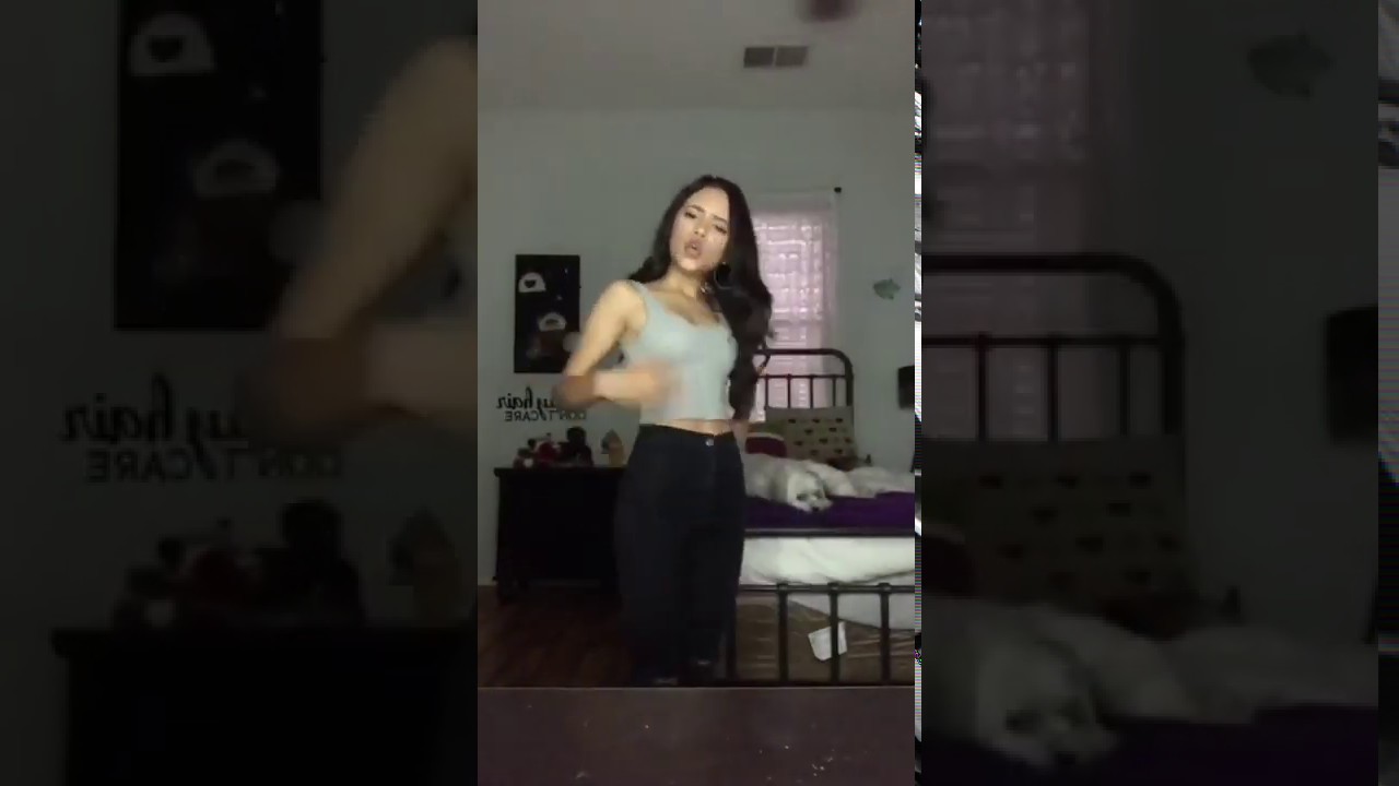 jenna ortega twerk