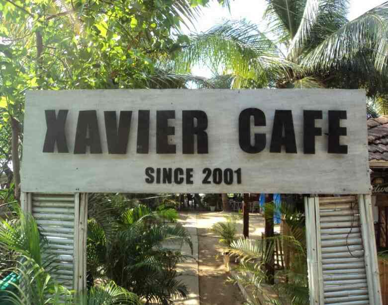 xaviers beach cafe