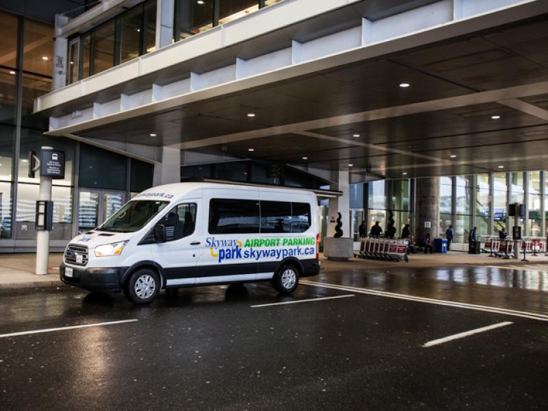 skypark toronto airport parking