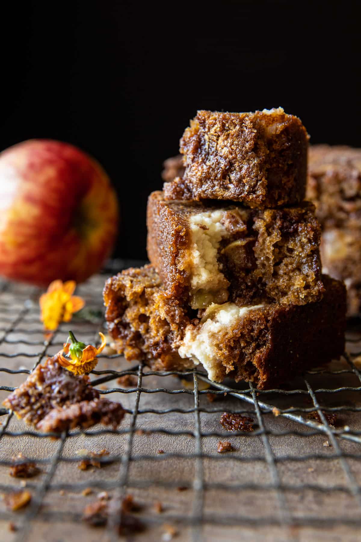 hbh apple bread