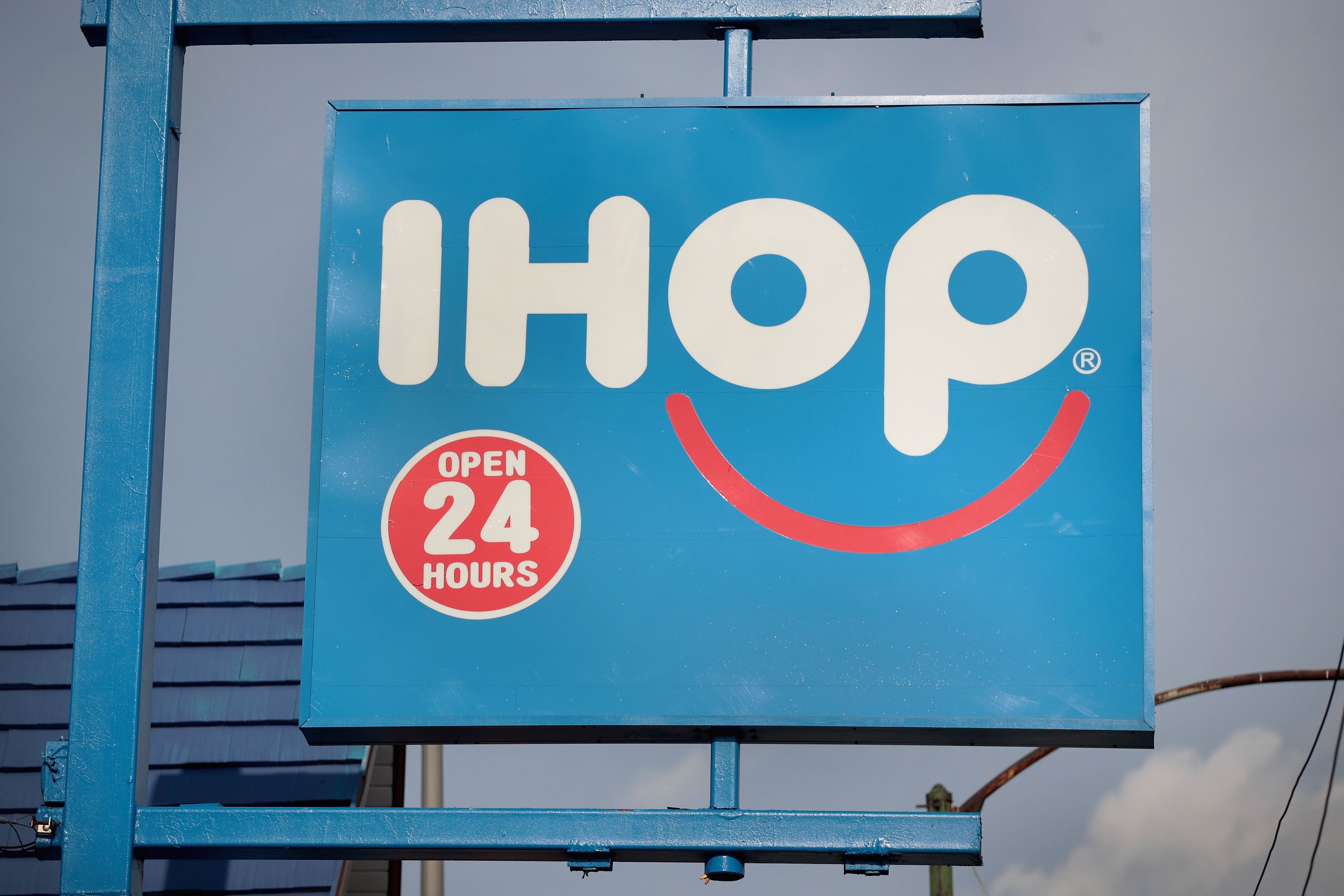 is ihop open on july 4