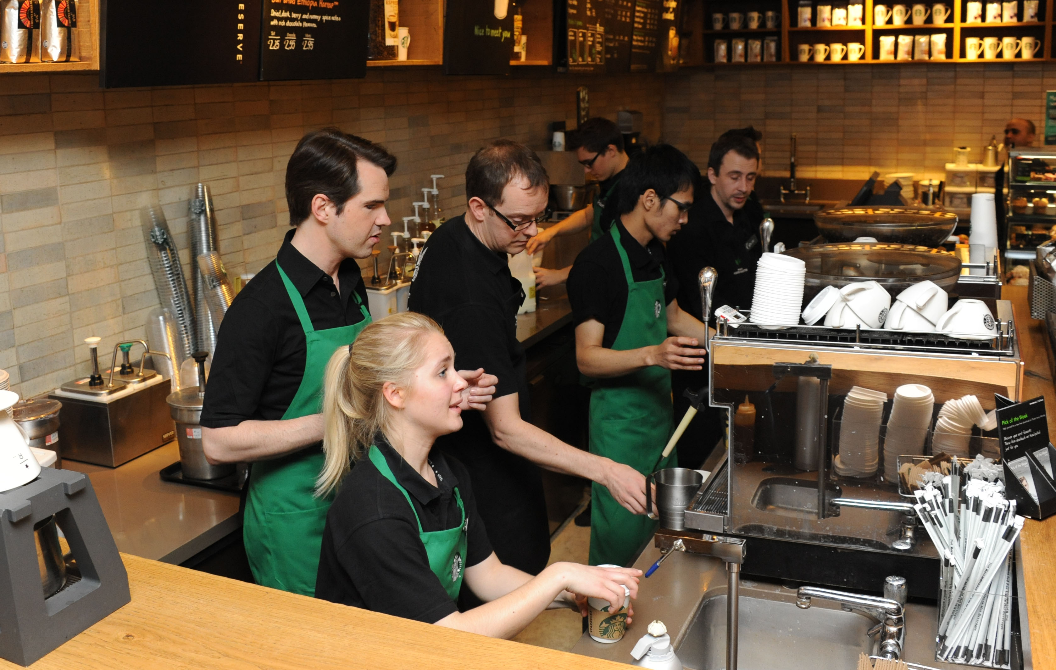 starbucks store manager salary