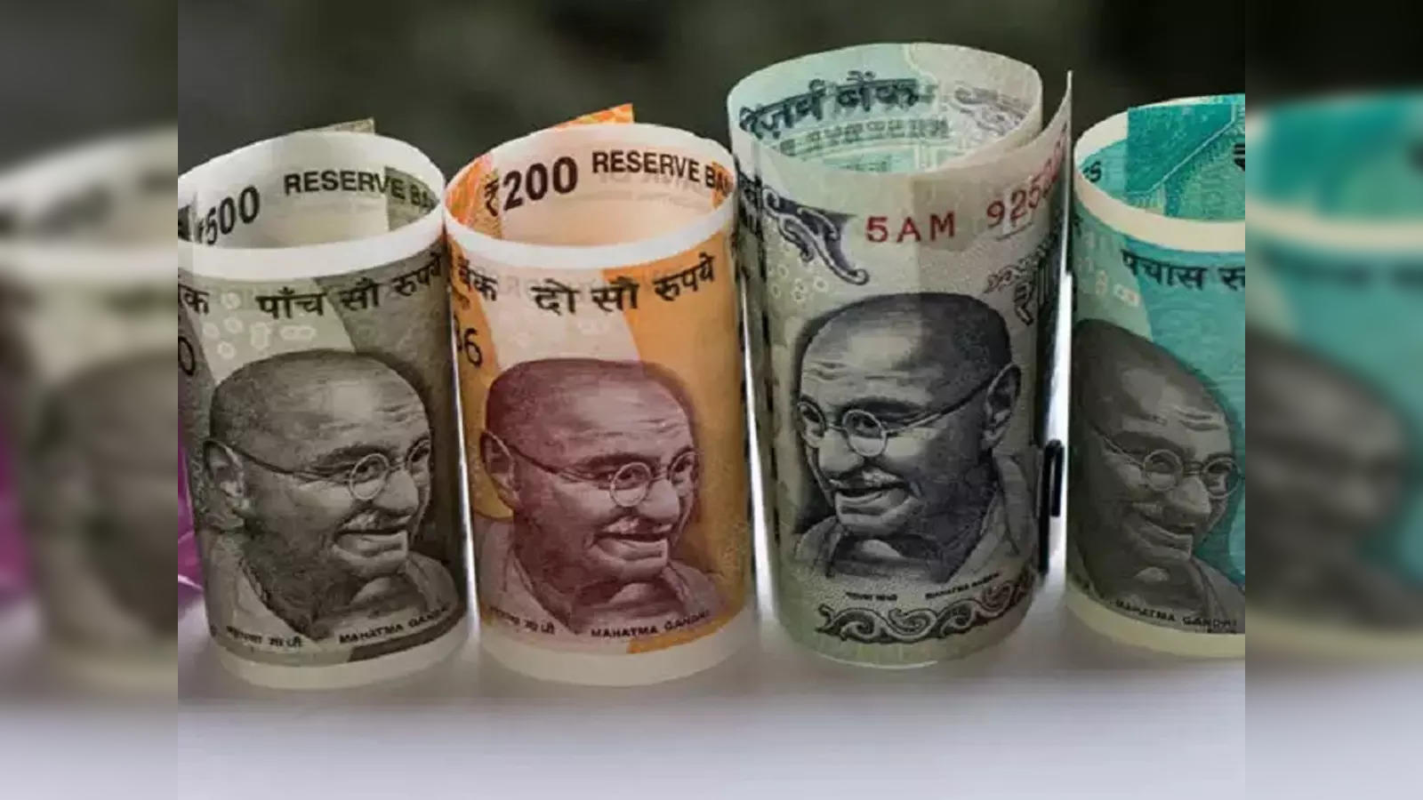 indian rupees in pakistan