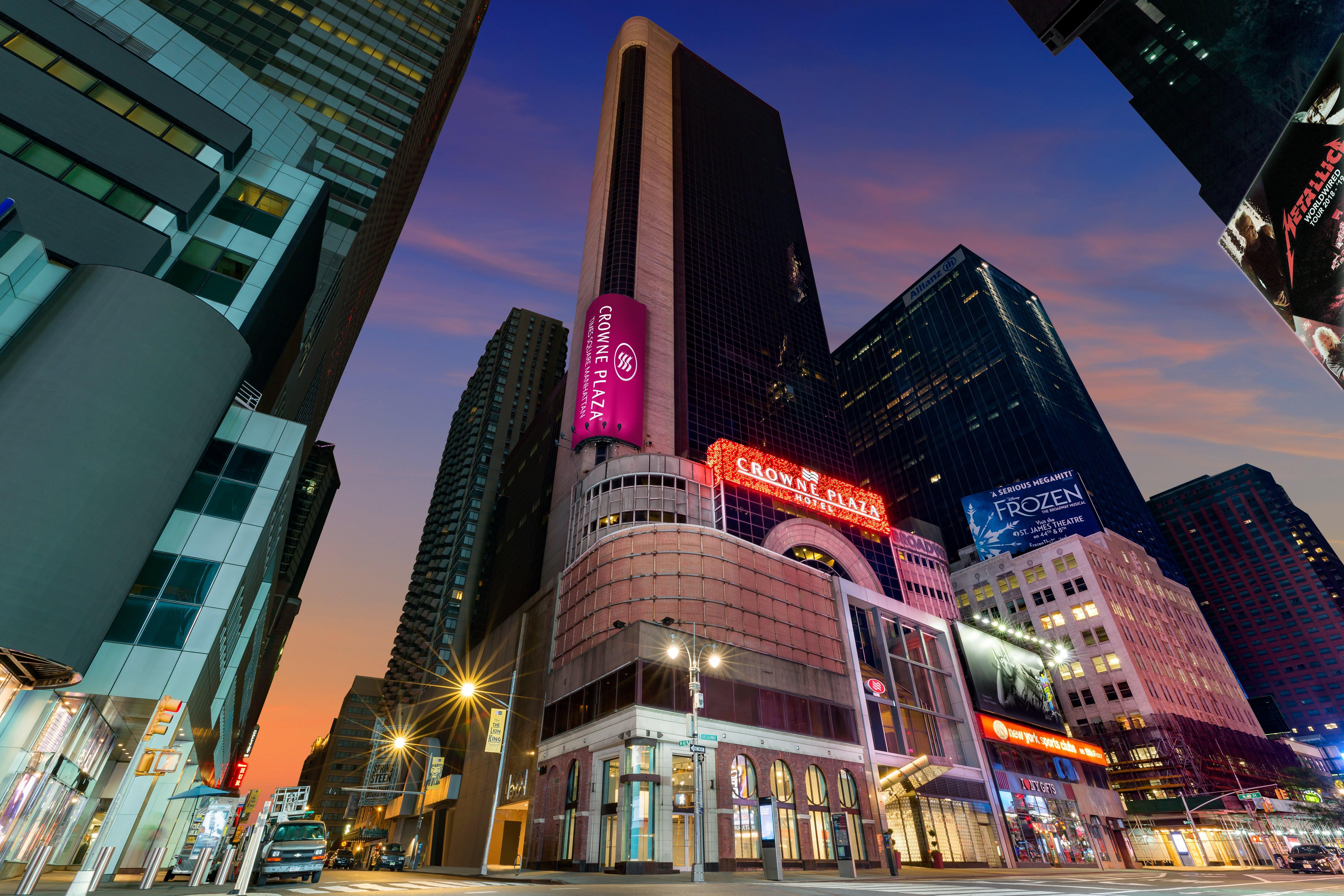 crowne plaza times square manhattan an ihg hotel