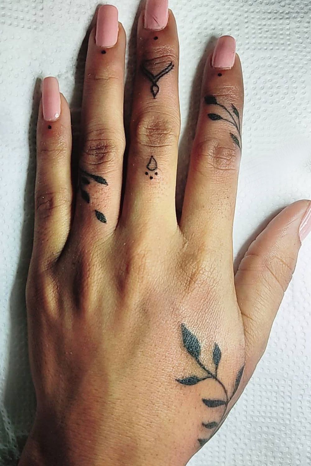 small aesthetic tattoos