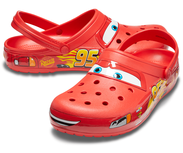 crocs lightning mcqueen