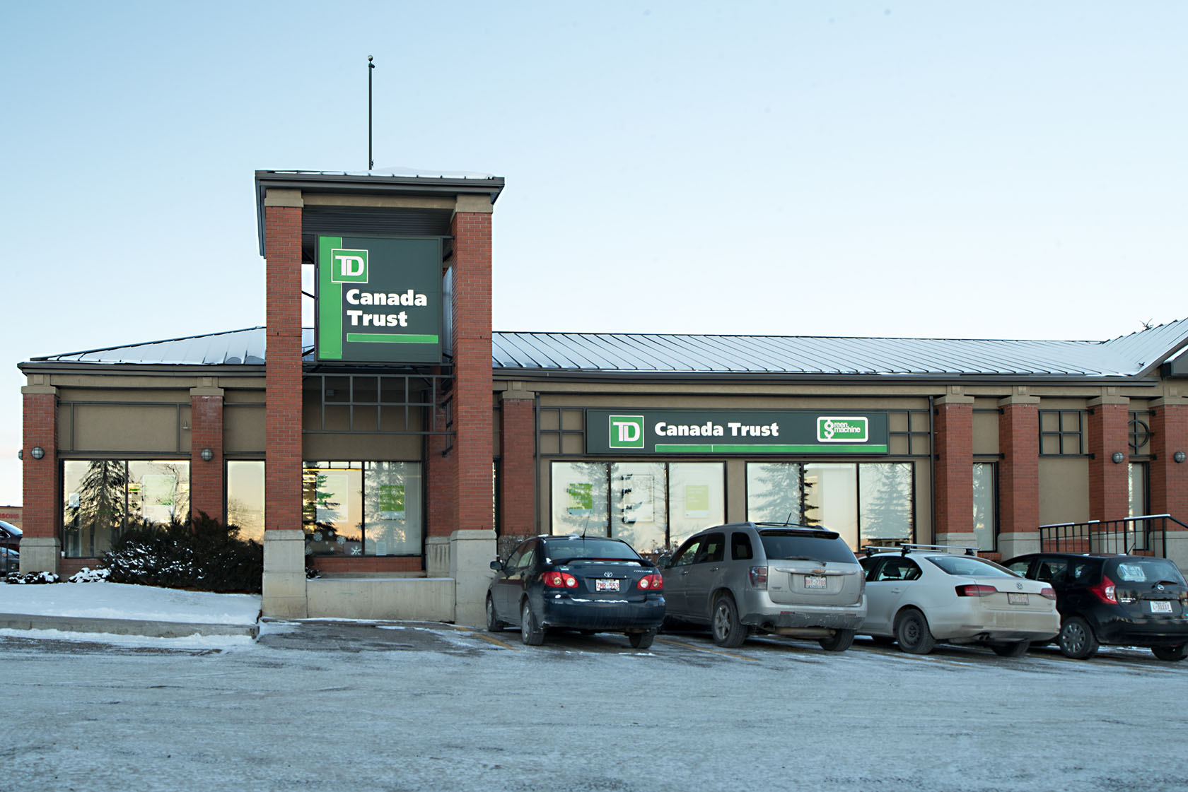 td bank hours calgary