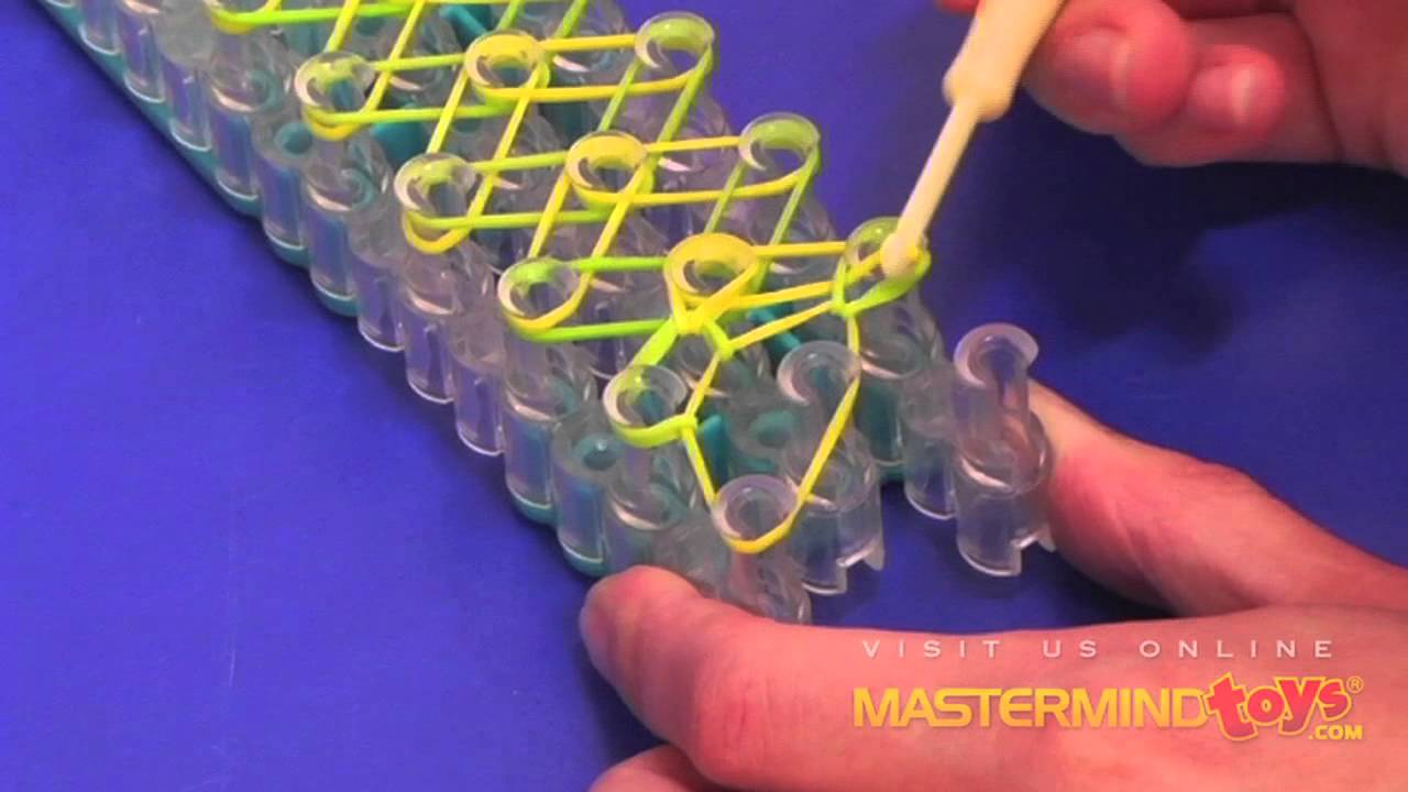 how do you make a rainbow loom bracelet