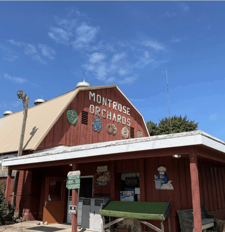 apple orchards near flint mi