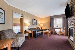 pet friendly hotels thunder bay