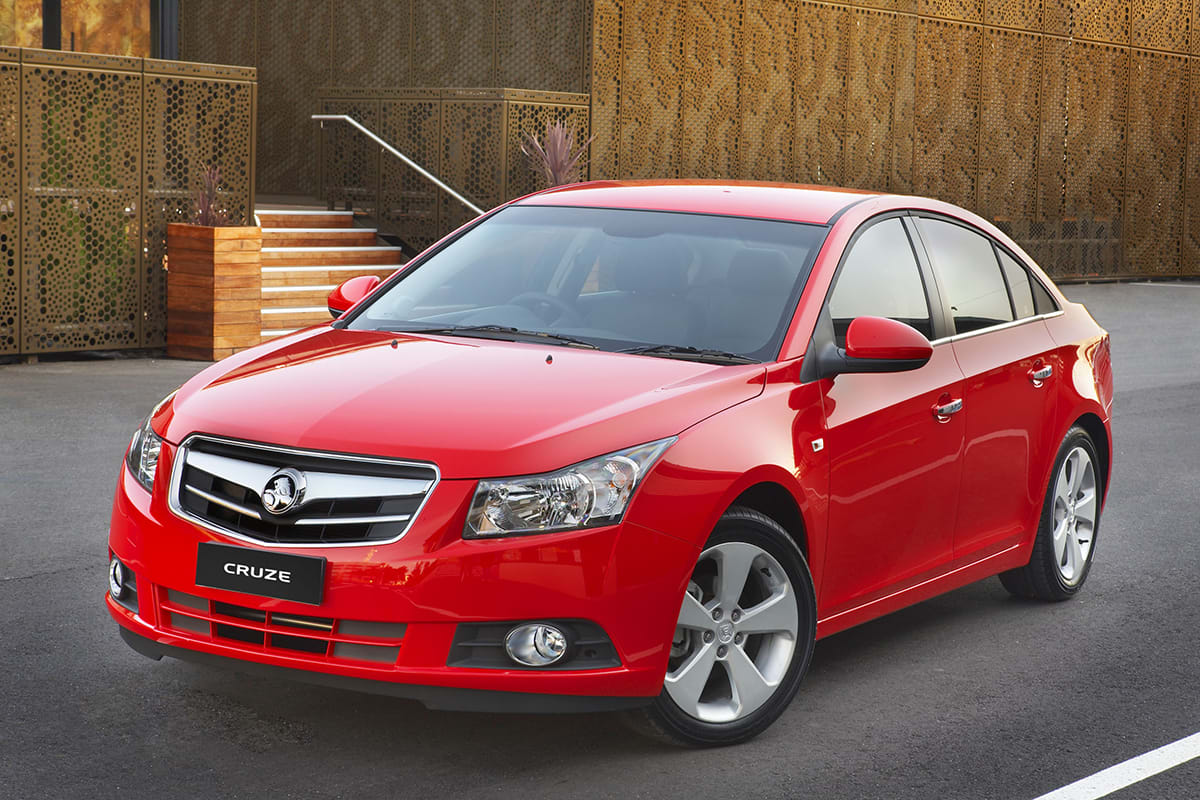 holden cruze reviews