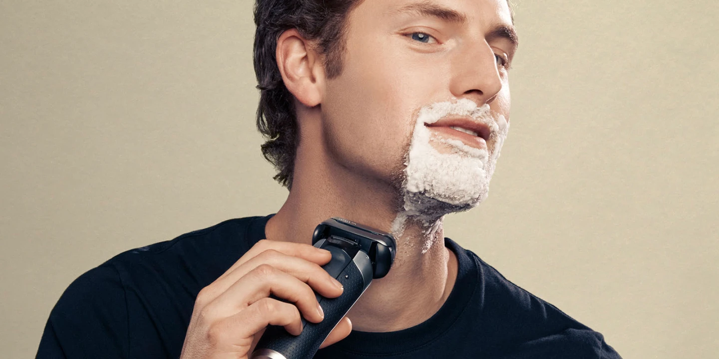 how to use a braun electric razor