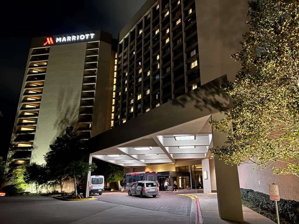 dallas airport hotels