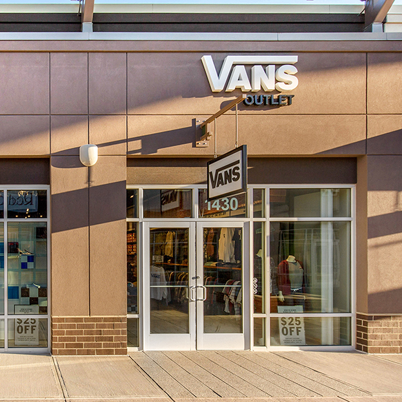 vans store outlet mall