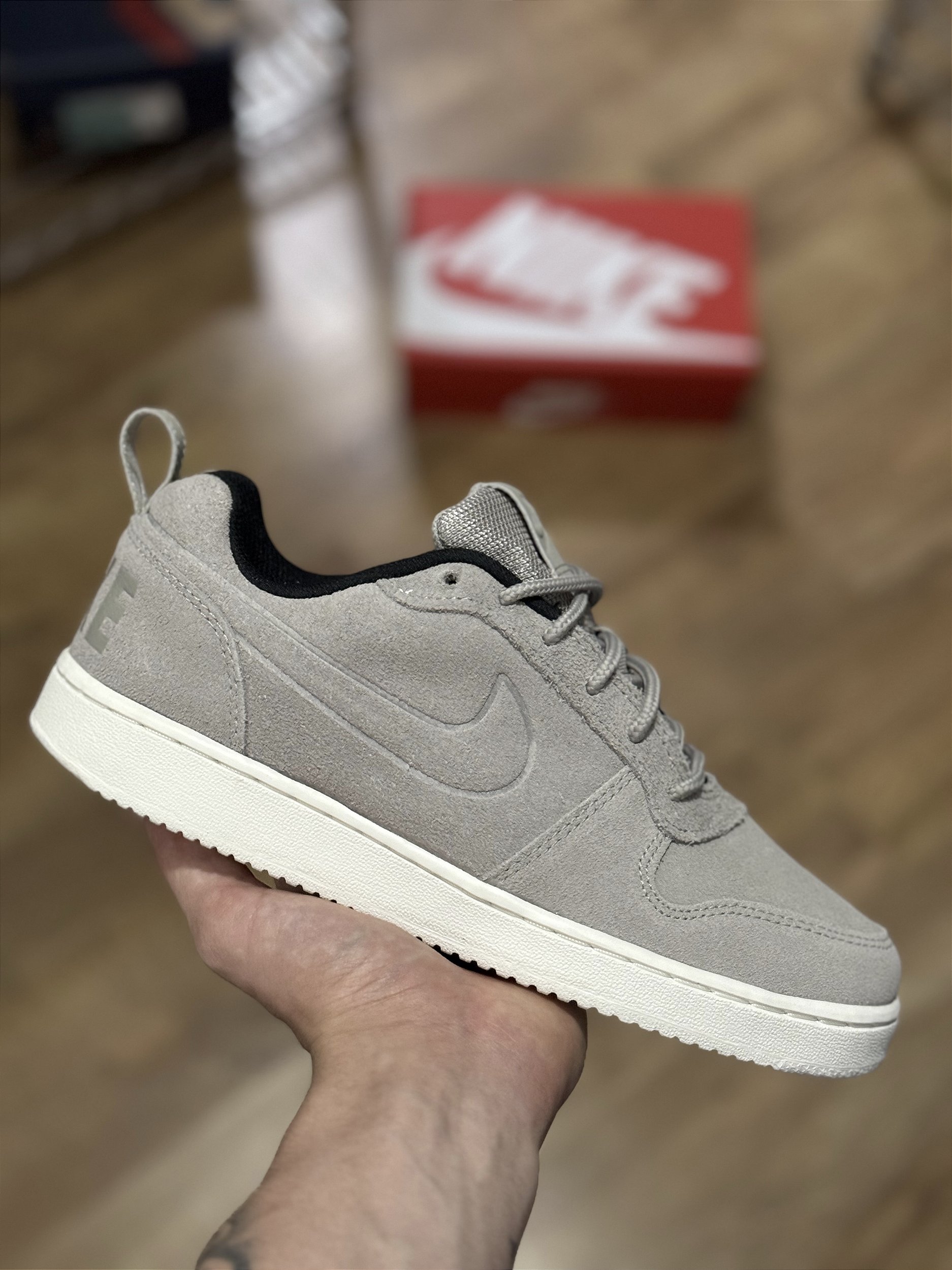 nike low borough